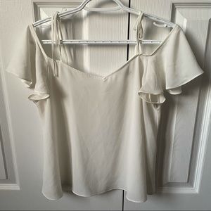 Top Shop. Off the shoulder white blouse. Size 6.